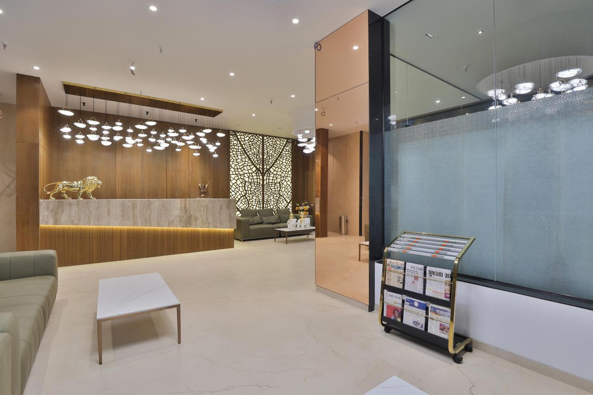 Hotel Elements Surate Extérieur photo